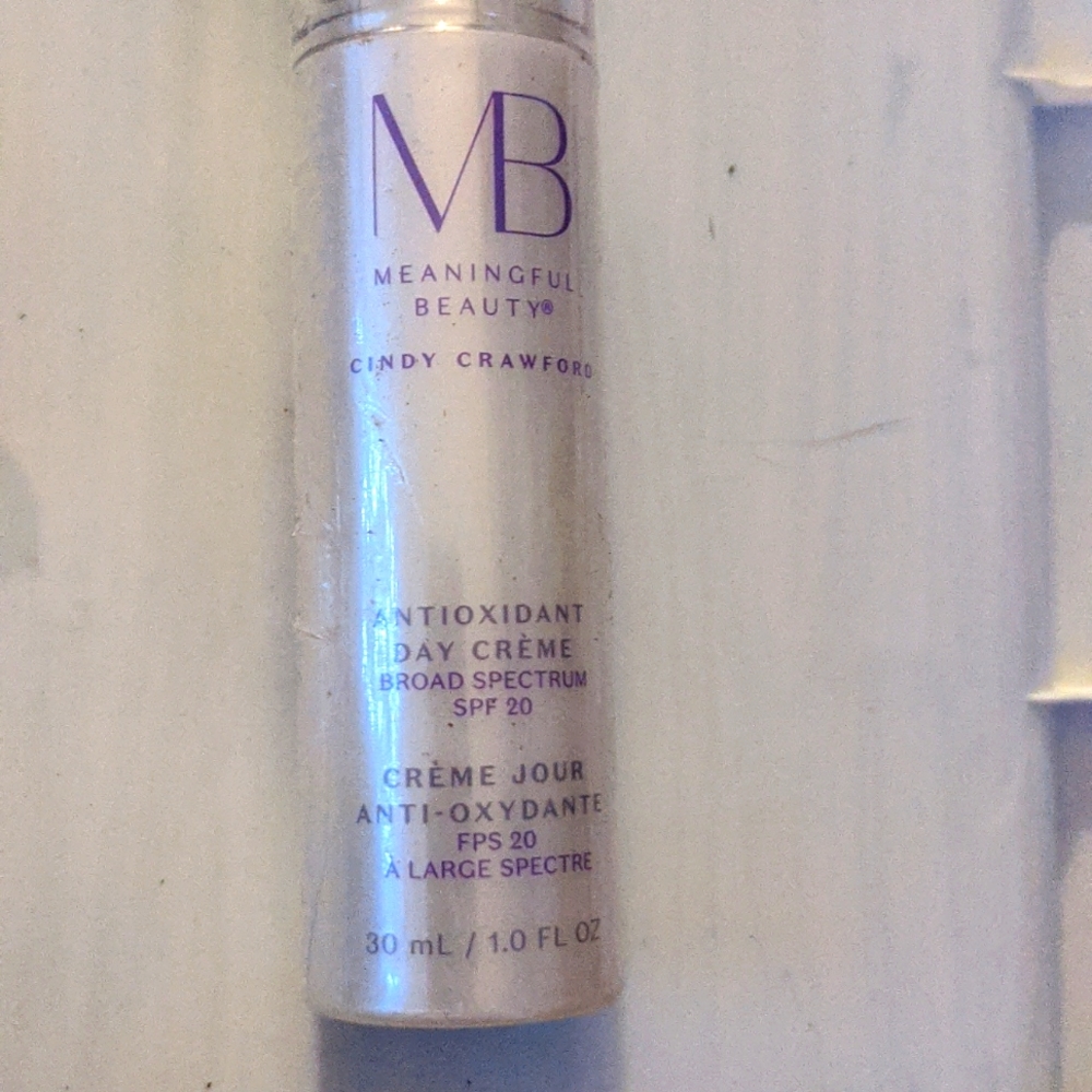 Meaningful beauty antioxidant day creme